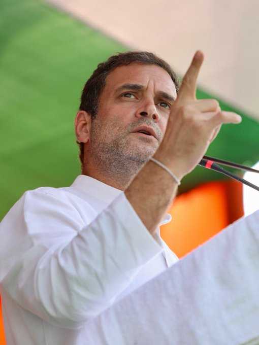 अररिया (बिहार) : मोदी-नीतीश पर हमला करते हुए राहुल गांधी ने ईवीएम को बताया एमवीएम